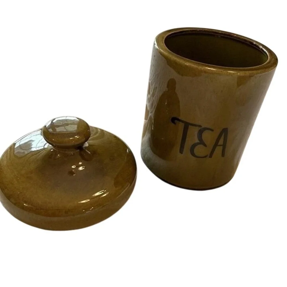 Holiday‎ Designs Tea Canister Olive Green Ceramic Jar Lid Vtg Mid Century 8.5